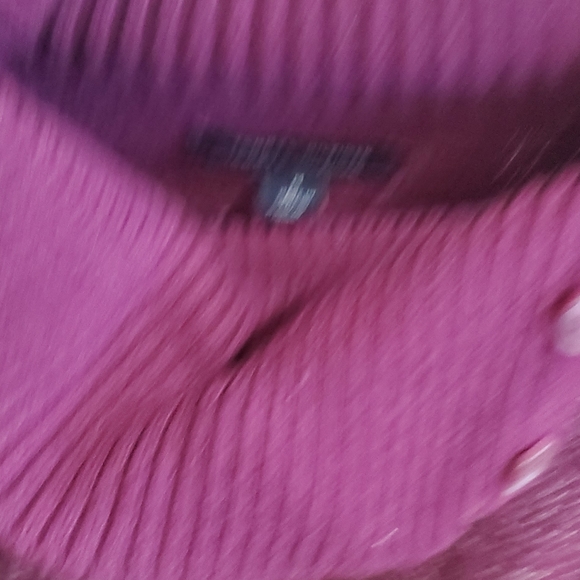 Fall Clothing - Picture 4 of 13